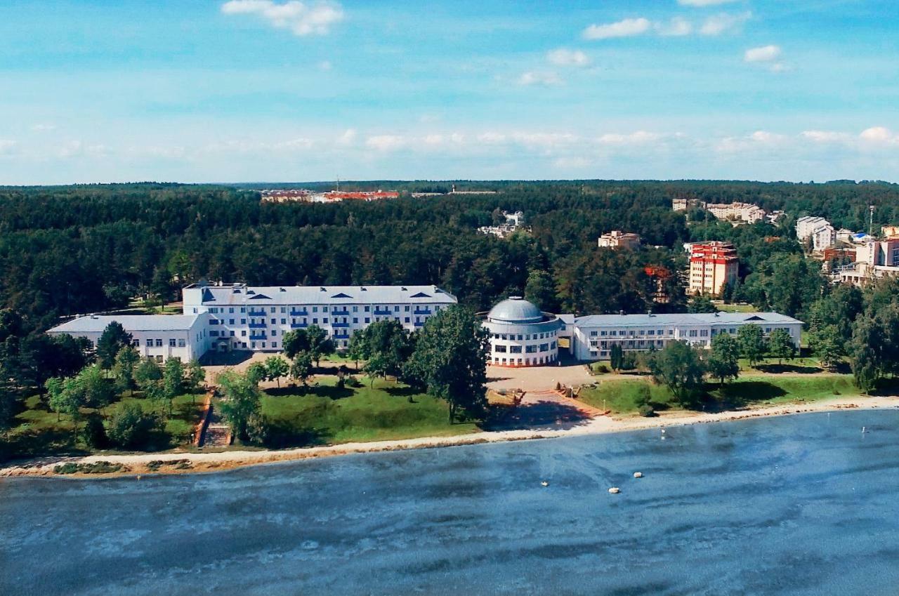 Sanatorium Naroch Hotell Eksteriør bilde