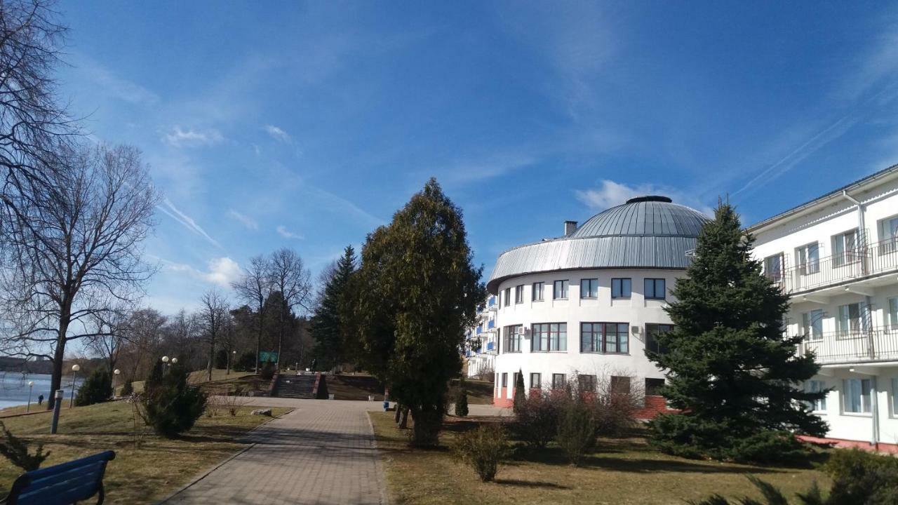 Sanatorium Naroch Hotell Eksteriør bilde